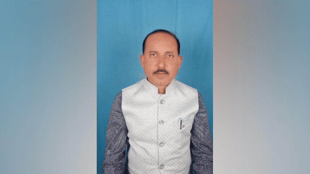 Allegation of embezzlement of wages of Pradhan Mantri Awas Yojana in Balrampur