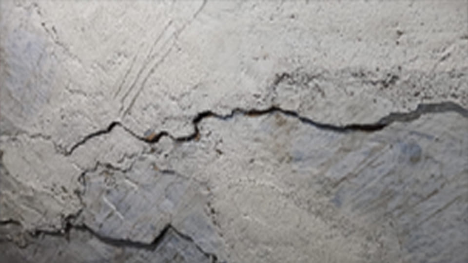 Kanpur: Cracks appear in three more houses of Bhusatoli