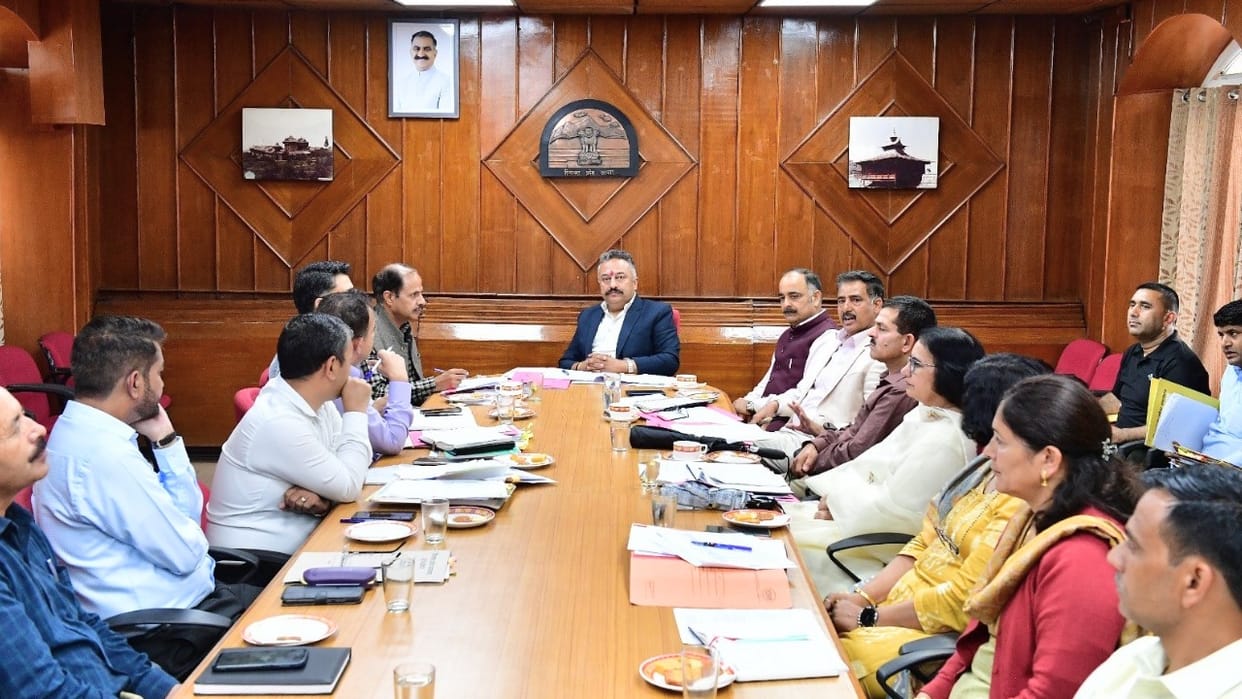 Himachal:  219 schools were damaged due to the disaster, Education Minister gave instructions to repair them s