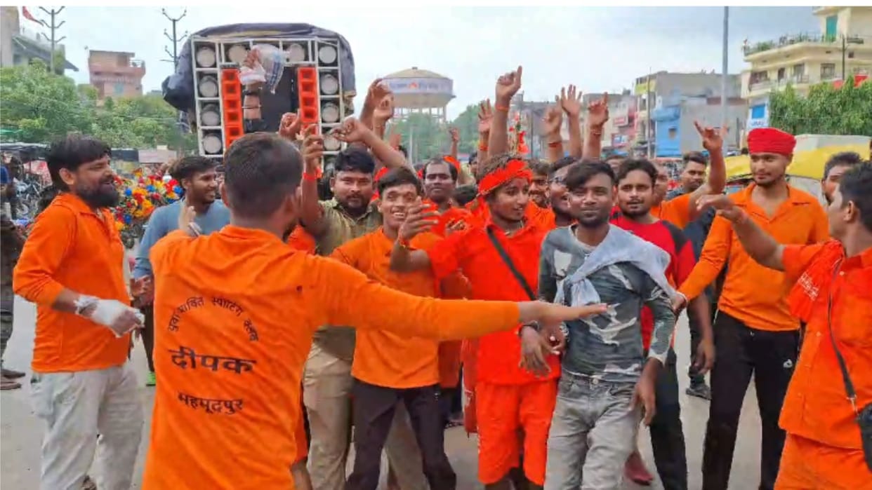 Panchak ends: The number of Shiva devotees started increasing on the Kanwar route