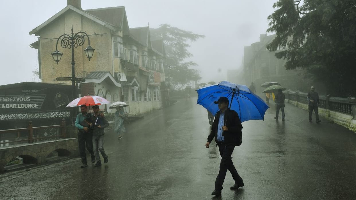 Himachal Weather Rain in Shimla Dharamshala and Mandi yellow alert today too friday