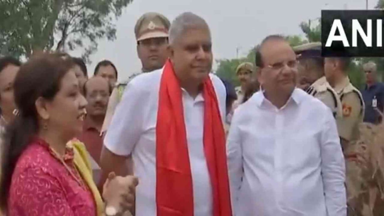 Vice President Jagdeep Dhankhar visited Yamuna Vatika and Bansera Park today