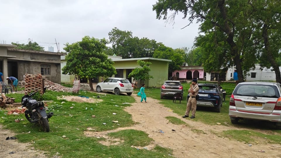 ED Raids Chhangur BABA Peer in Illegal Conversion Case Unearths Crores in Suspected Hawala Network