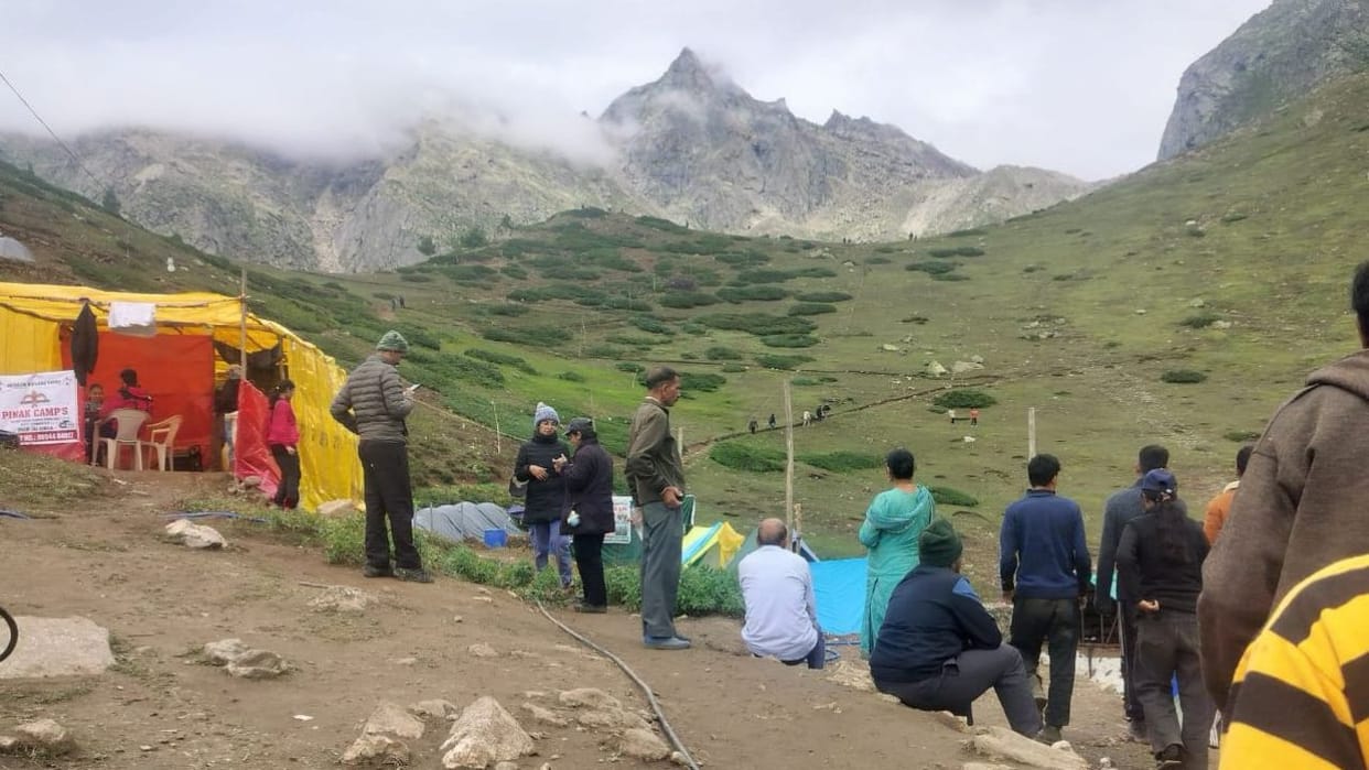 Kinnaur Kailash Yatra One day break due to bad weather and rain 260 devotees
