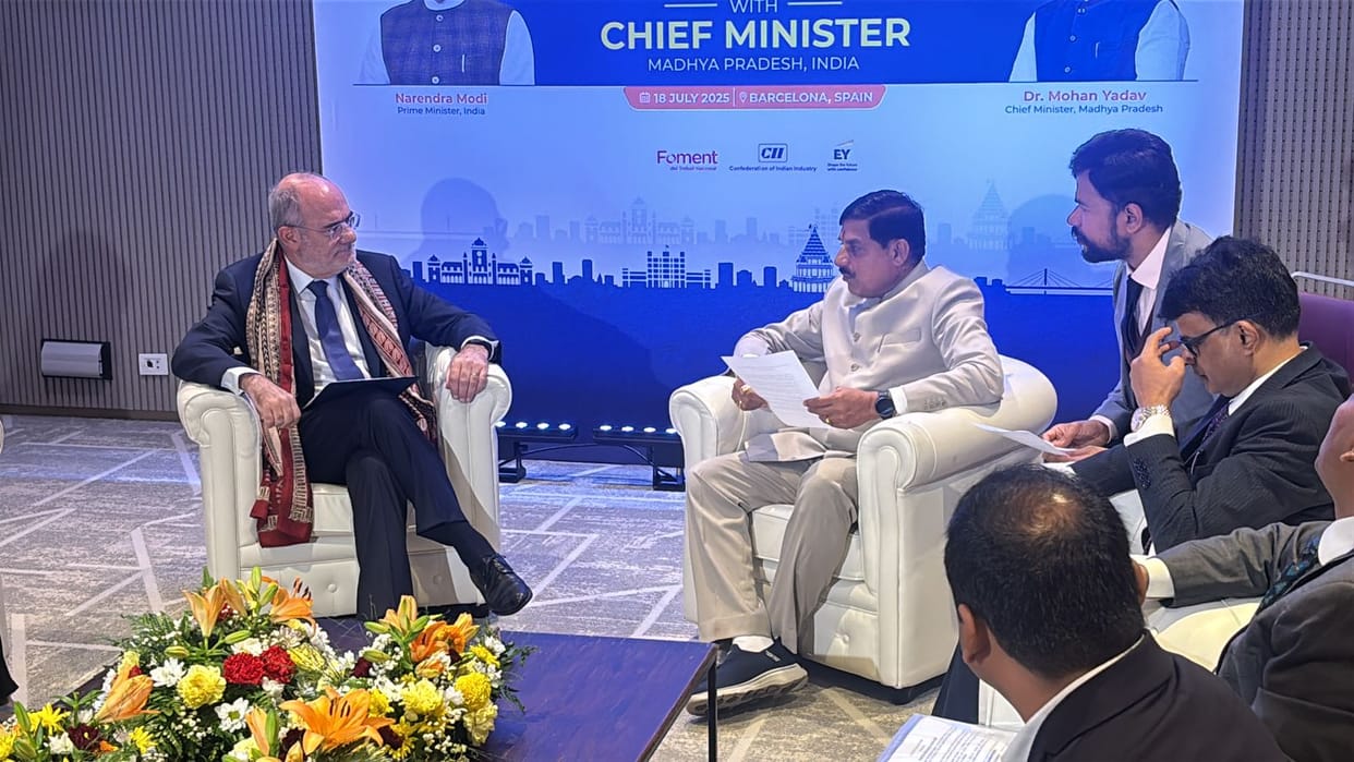 CM Dr. Yadav's visit to Spain: Meeting with the Foreign Minister of Catalonia, visiting the Mercabarna fruit a