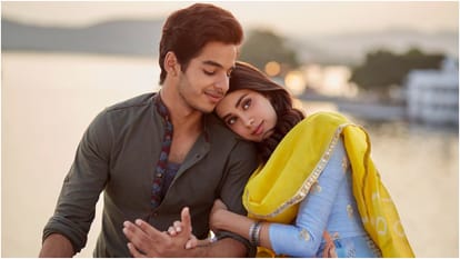 Opening Day Collection Of Alia Bhatt Ishaan Khattar Varun Dhawan Kriti Sanon Movie Now All Eyes On Saiyaara
