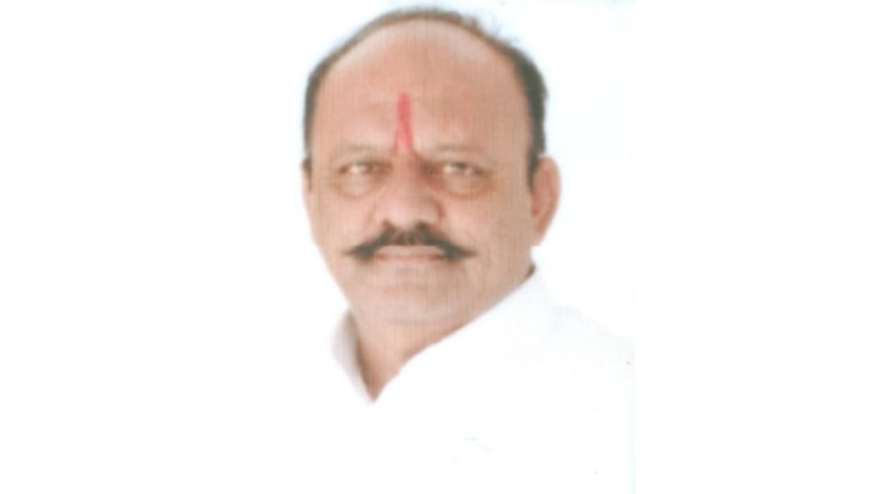 After MNS' objection, Gujarat BJP MLA's office display board in Gujarati replaced with Marathi