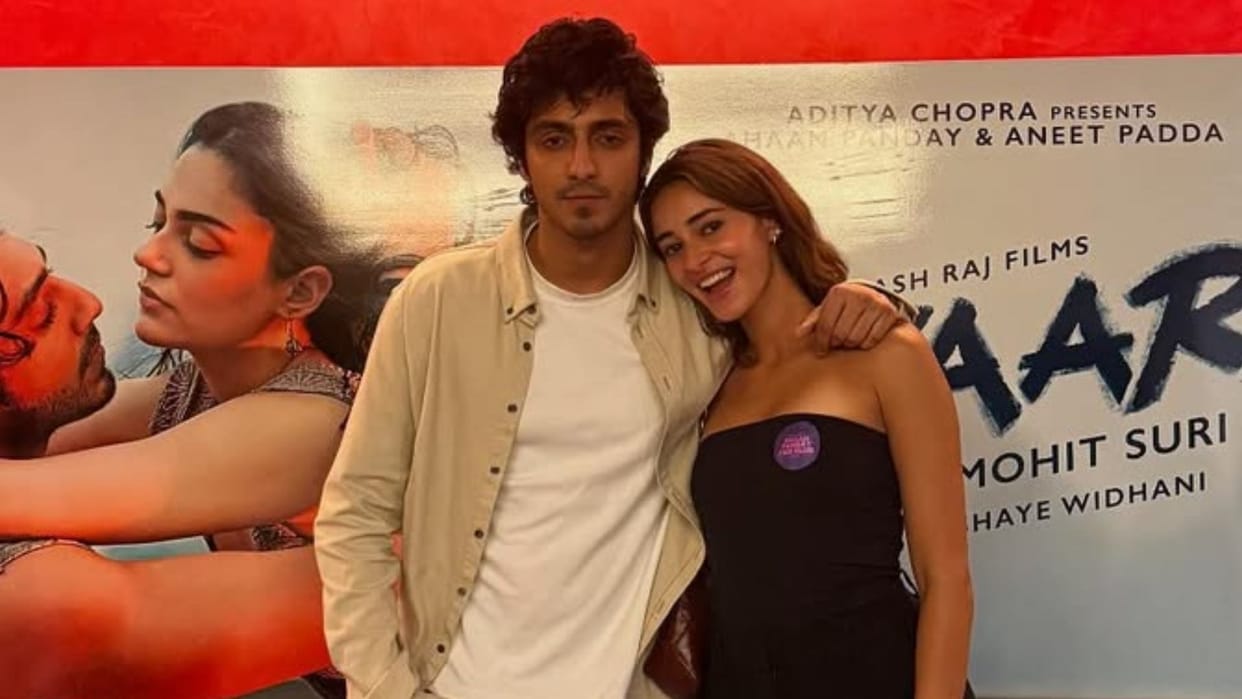 Ananya Panday becomes Cheerleader for ahaan panday on the success of Saiyaara