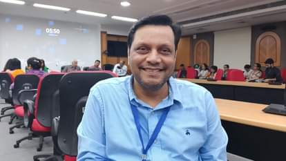 असिस्टेंट प्रोफेसर डॉ. अभिषेक शंकर, रेडिएशन ऑनकोलॉजी विभाग एम्स