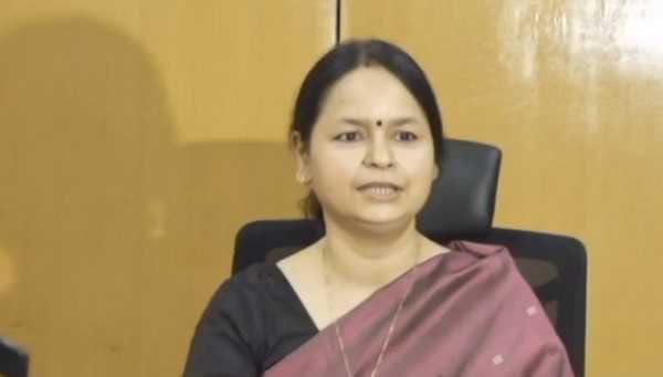 Jharkhand News: Chief Secretary visited Belgadia, saw the condition of fire affected people