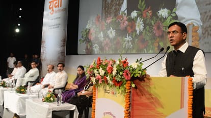 Minister Dr. Mansukh Mandaviya attended Youth Spiritual Summit at Rudraksh Convention Center Varanasi