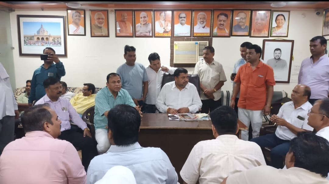 Safai Karmacharis strike ends in Agra