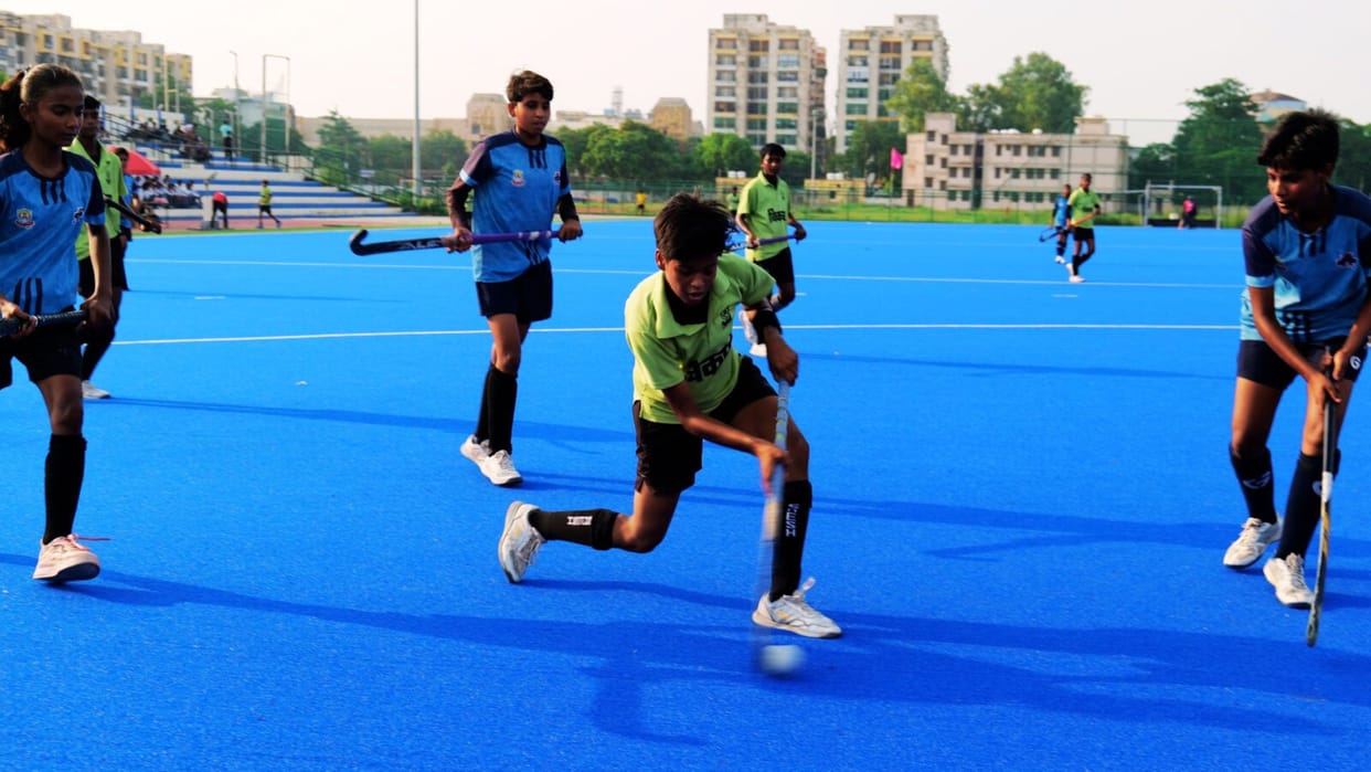 Hockey Vikas Inter College wins 2-0 and 8-0 in both categories read sports news