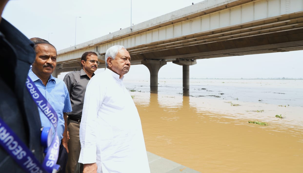 Bihar: CM Nitish Kumar inspected the park being developed on JP Ganga Path