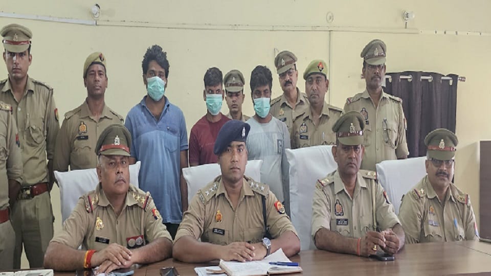 Three arrested including one with a bounty of 25 thousand