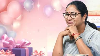 सीएम रेखा गुप्ता