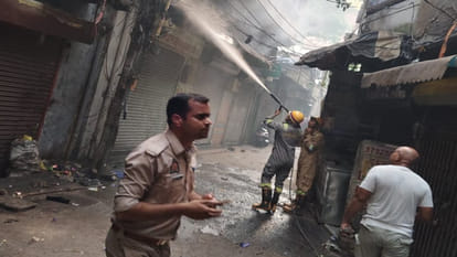 Gas cylinder exploded in a bullion factory, chaos, two artisans burnt