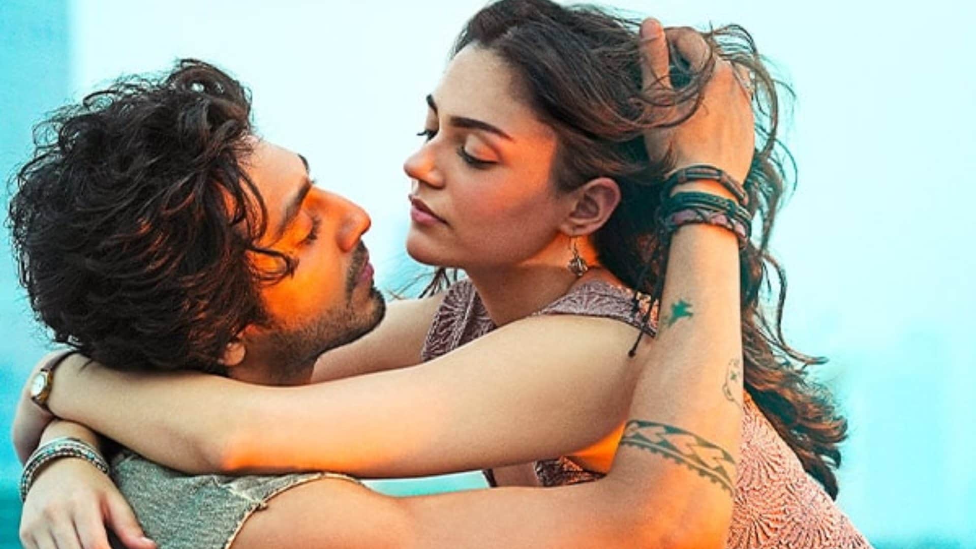 saiyaara box office collection day 20 beats dhadak 2 son of sardaar 2 ahaan panday aneet padda