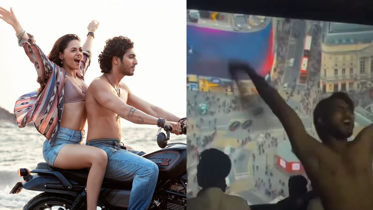 Ahaan Panday fans reached to theatres to watch Saiyaara Take Their Shirts Off Dance In Theatre