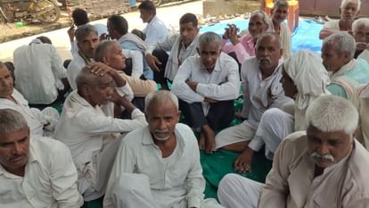 UP: रोने पर कत्ल... बोरे में पैक कर शव को गाड़ा, फिर मांगी 80 लाख की फिरौती; पड़ोसियों ने मासूम को इसलिए मारा Agra Murder innocent was murdered as soon as he screamed then ransom was demanded