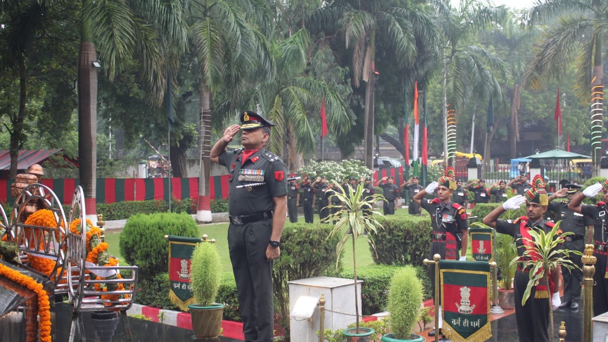 Bihar: The 44th Foundation Day of the 21st Bihar Battalion was celebrated with great pomp