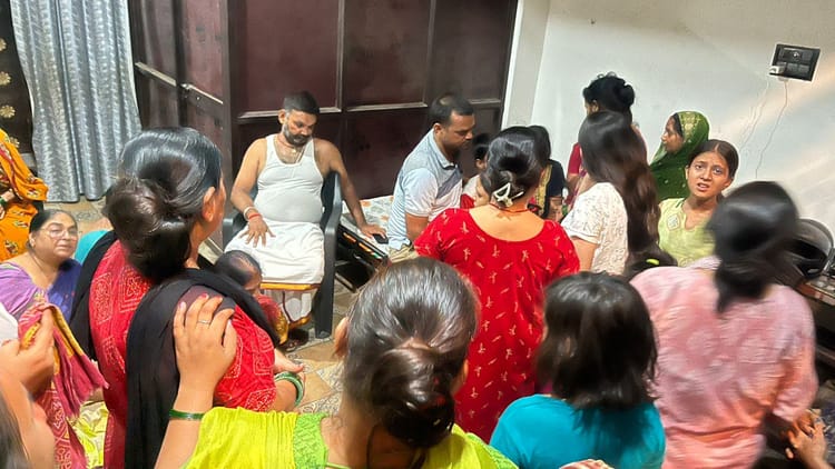 Bihar News: पटना में नाले से मिला युवक का शव, 13 दिन से लापता था; विरोध में लोगों ने किया जमकर बवाल