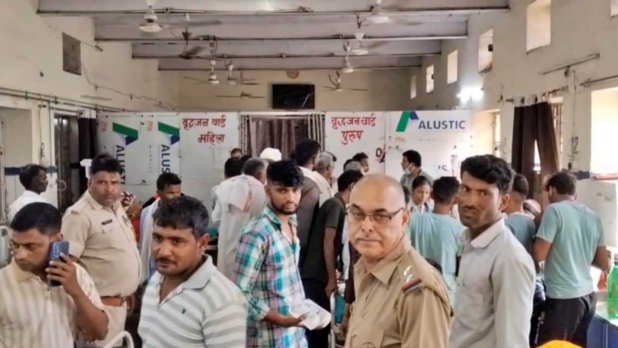 Dholpur News: Woman died, 13 injured after tractor-trolley overturns; all were returning from a funeral