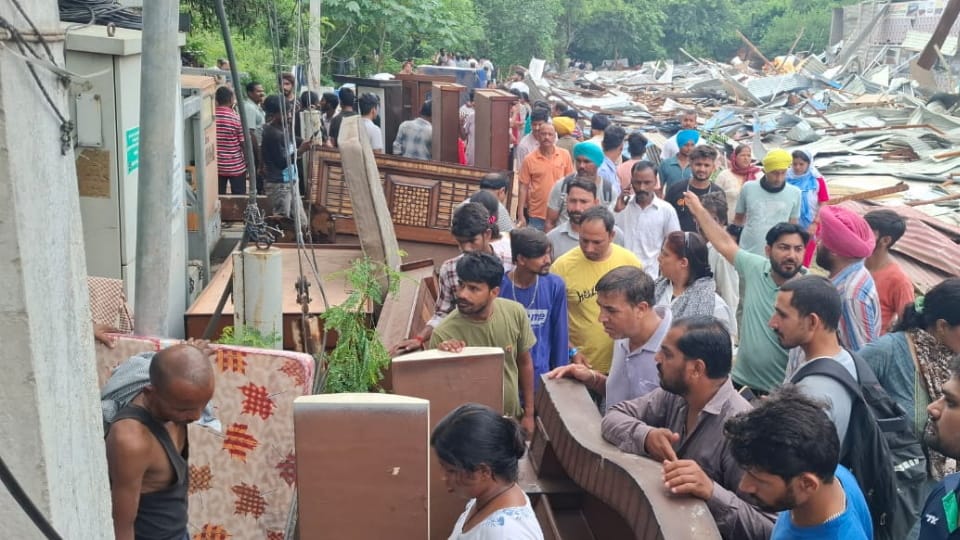 Chandigarh furniture market demolished see video