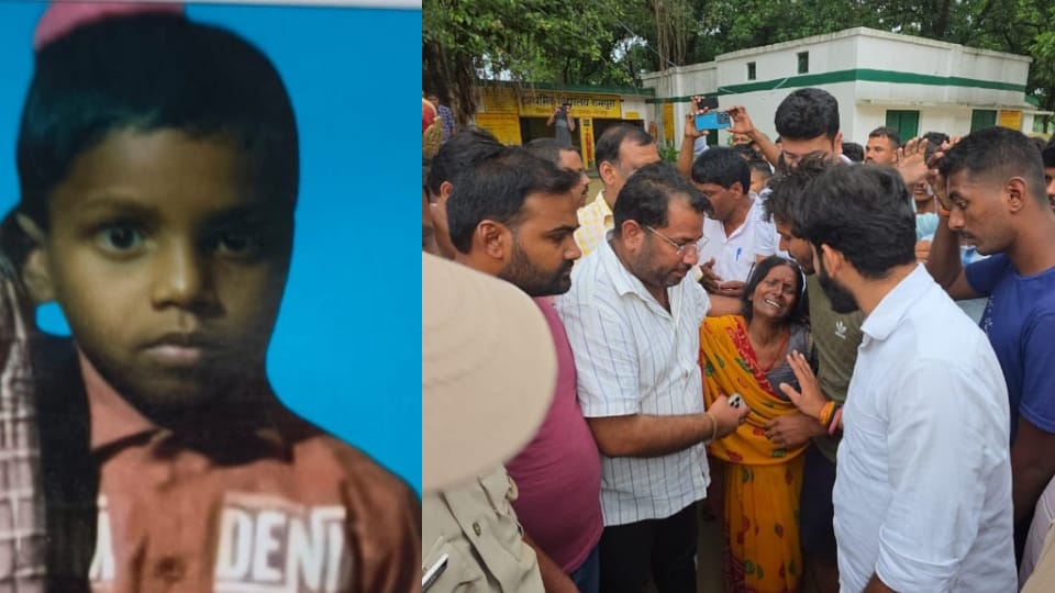 Electricity Corporation claim is false child died in school due to electric current not lightning gorakhpur