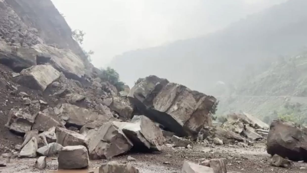 jammu kashmir Minor killed, another injured after a stone fell on them in Uri