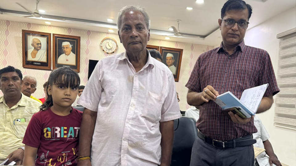 UP: Eight-year-old Kashish found her mother's home