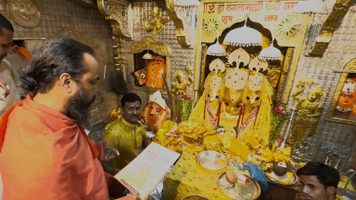 whole country invite for maa Sita tample construction Hanuman ji got the first invitation