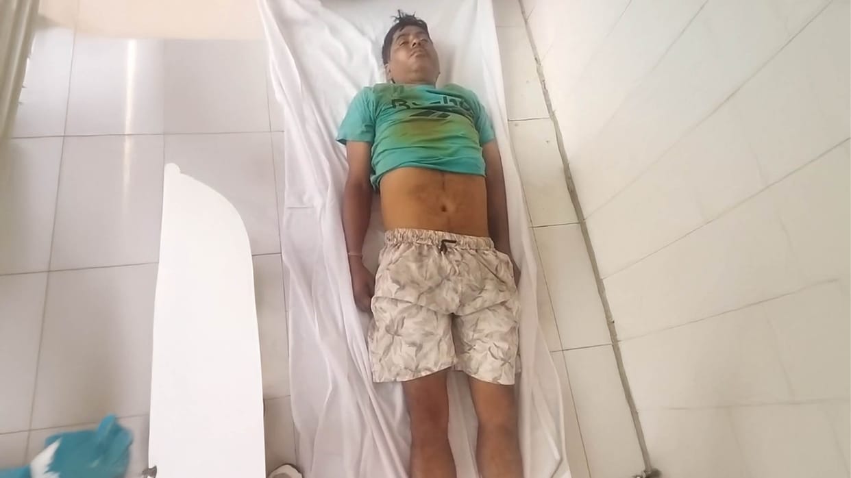 Bike collided with divider on Delhi-Meerut Expressway three Kanwariyas riding one died