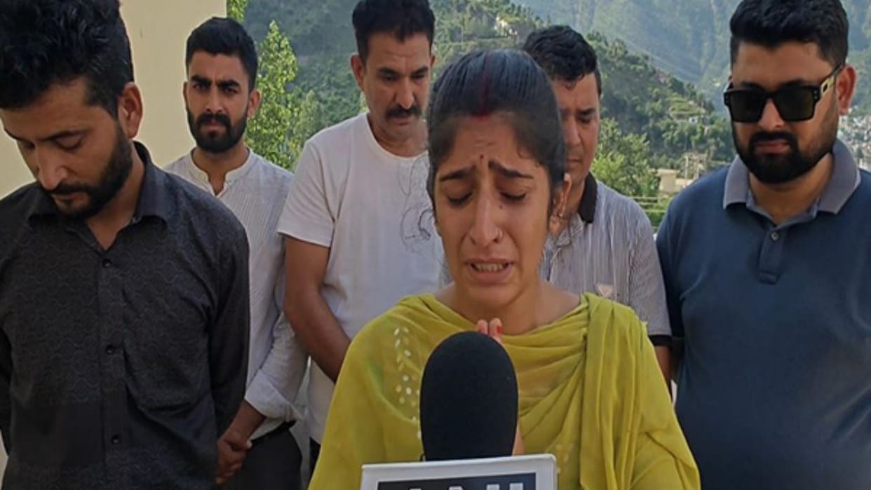 Omar Abdullah demands the Centre to release Ranjit Singh of Ramban who was kidnapped in Niger