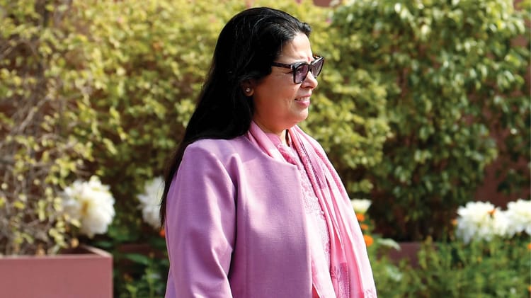 कैलाश मानसरोवर यात्रा: घोड़े से गिरकर घायल हुईं पूर्व केंद्रीय विदेश राज्य मंत्री मीनाक्षी लेखी, आई गंभीर चोट