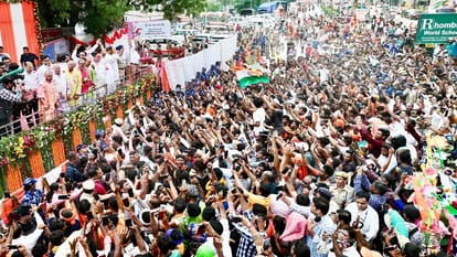 Meerut: CM Yogi said - Shiva devotees are bringing Kanwar with hard work