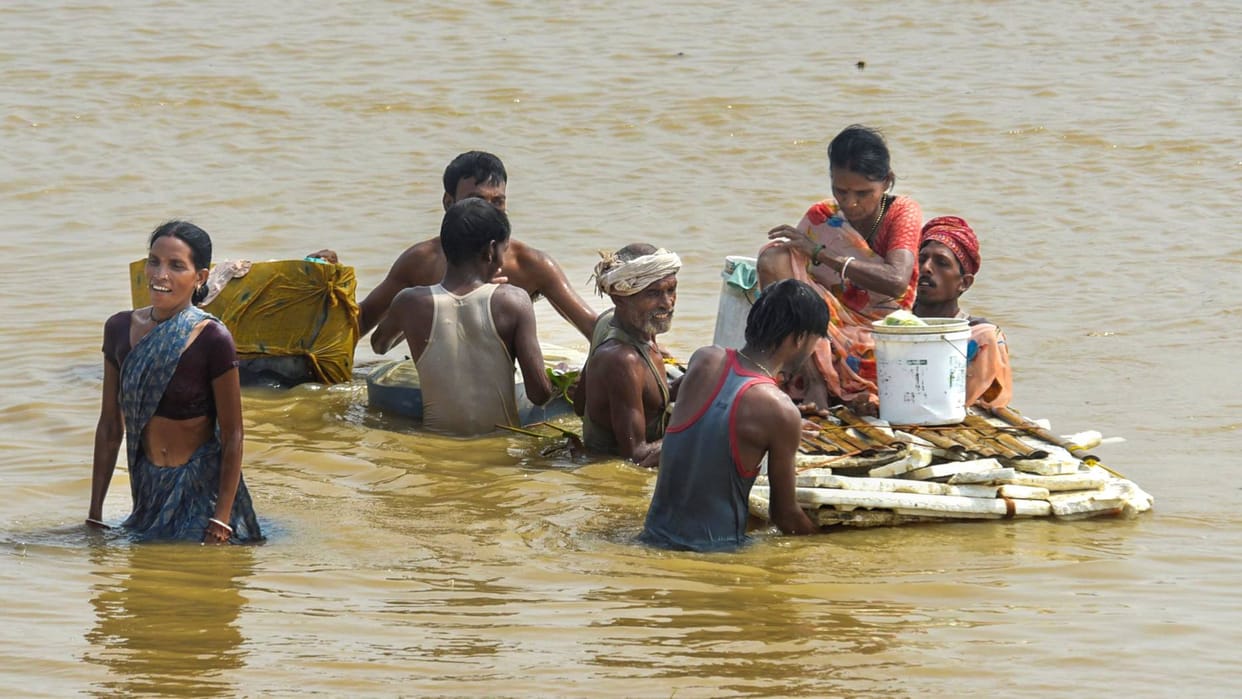 Weather News Premature monsoon havoc people deaths in Himachal Uttarakhand floods in states rivers water level