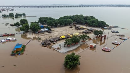Weather News Premature monsoon havoc people deaths in Himachal Uttarakhand floods in states rivers water level