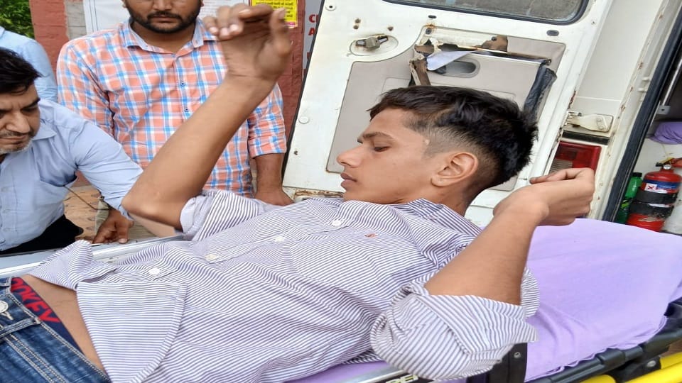 Encounter between police and gangster in Ambala