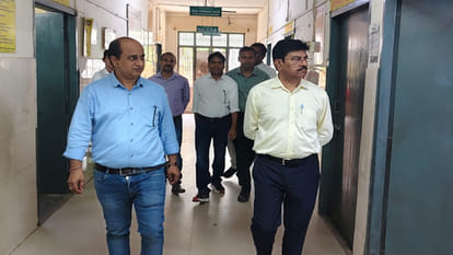 Kanpur: CMO inspected Kalyanpur CHC, gave instructions for cleanliness