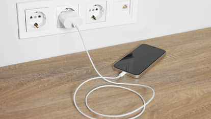 fast charging degrades battery health truth about viral claim tech explained