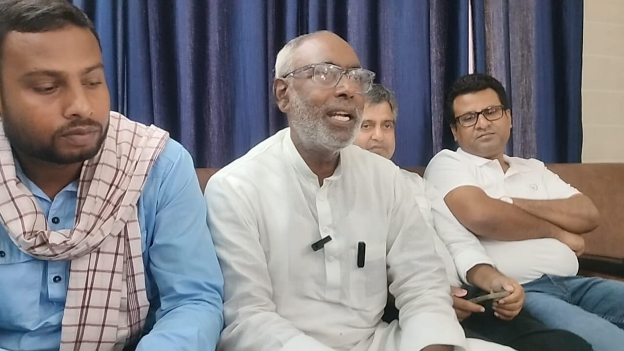 Bihar: RJD election officer in Kishanganj's tongue slips regarding CM Nitish