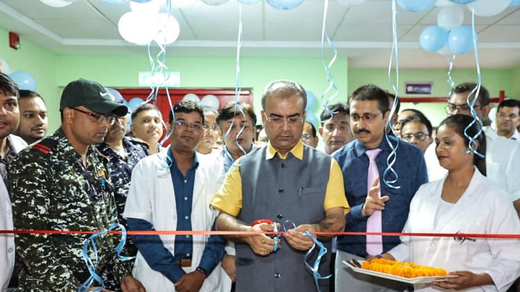 Bihar: स्वास्थ्य मंत्री ने डीएनबी पाठ्यक्रम हेतु नवीन ऑडिटोरियम का किया लोकार्पण, नेत्र ऑपरेशन पर कही ये बात