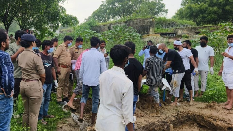 body was exhumed from grave In case of suspicious death of a teenager in Hapur