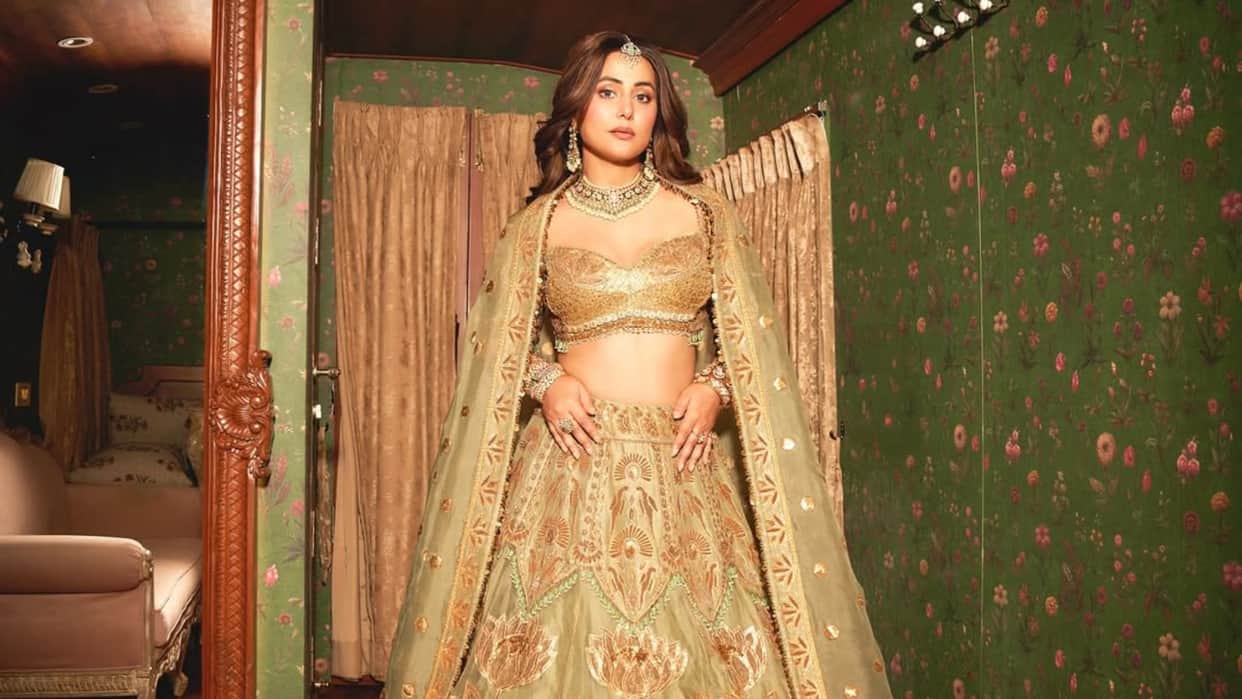 Hina Khan shares photos in lehenga give update about Pati Patni aur Panga