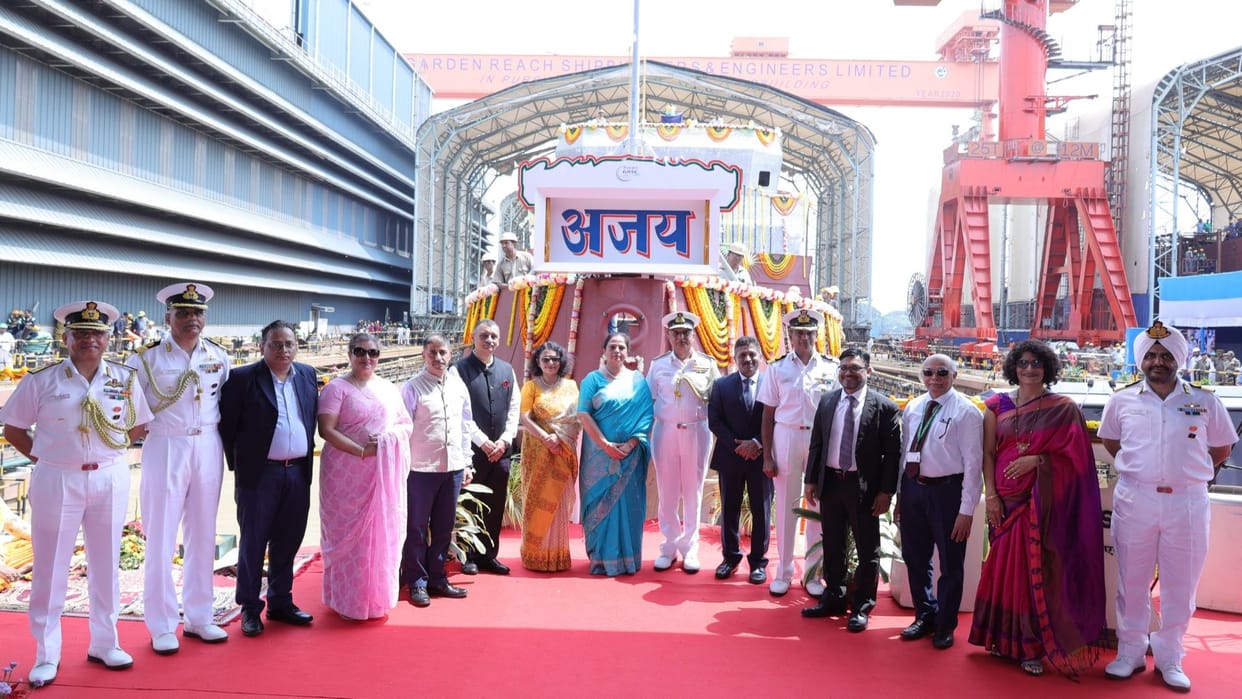 GRSE launches Ajay last of 8 anti-submarine warfare ships for Indian Navy News In Hindi