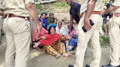 Kanpur Murder Loader driver murdered by slitting his throat family said friends had called him late at night