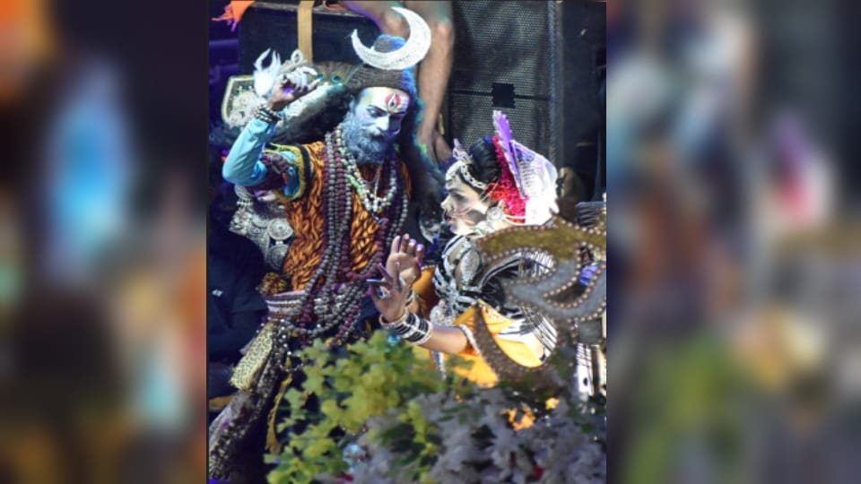 Kanwar Yatra 2025: Devotional Processions and Creative Jhaanki Kanwars Steal the Show on Highways
