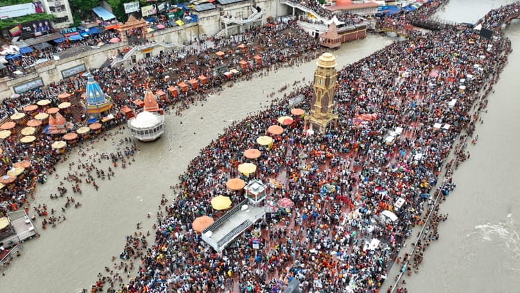 हरिद्वार पहुंचे 4 करोड़ से ज्यादा 'भोले': हाईवे से शहर तक उमड़ा रेला, हरकी पैड़ी पर दिखा भव्य नजारा, तस्वीरें
