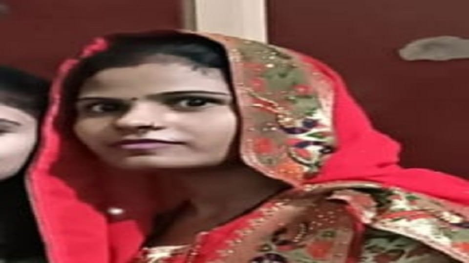 Married woman body found hanging in Noorpur pora
